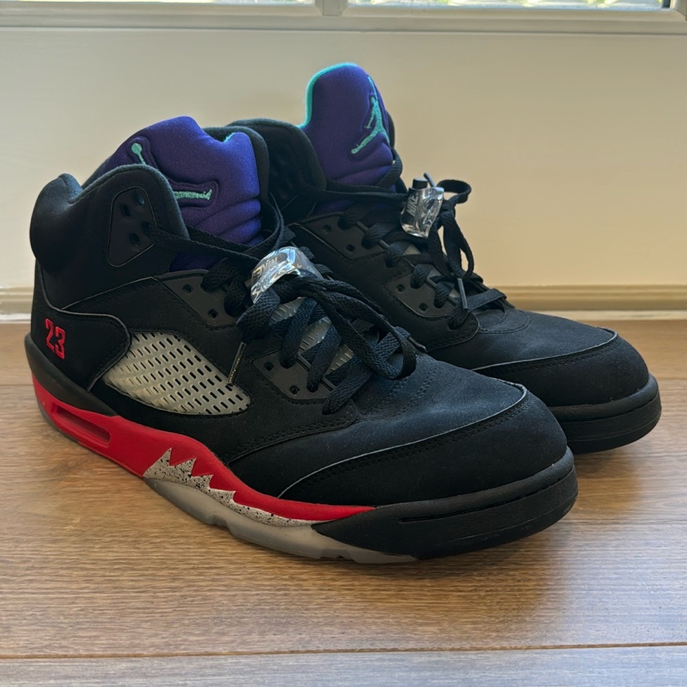 Jordan 5 Retro ‘Top 3’ - Men’s Size 11 (based on OG Vintage version)